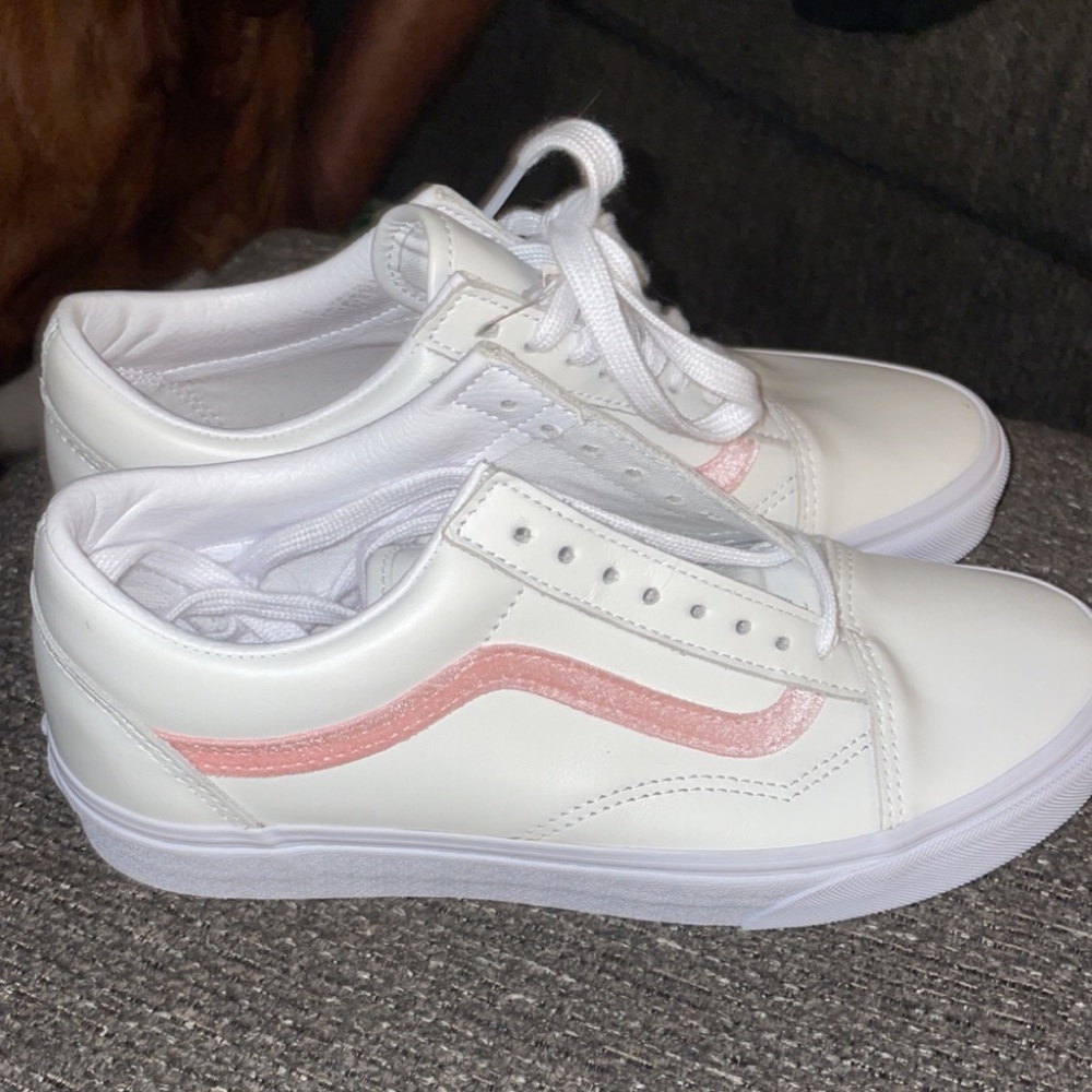 Pink and white Vans!